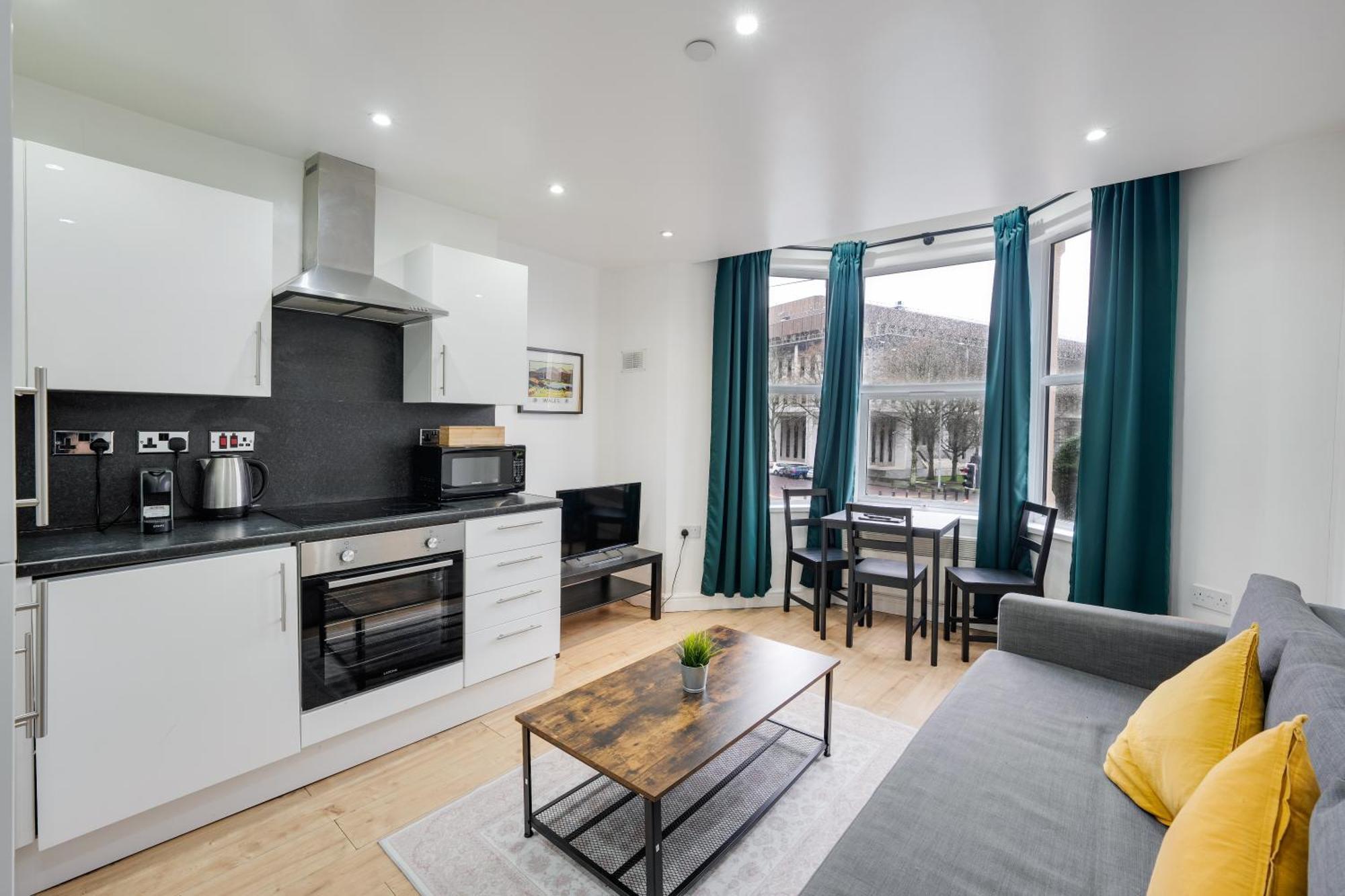 Relax In A Modern By The Centre & Bute Park