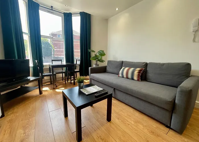 Relax In A Modern Cardiff Home By The City Centre & Bute Park
